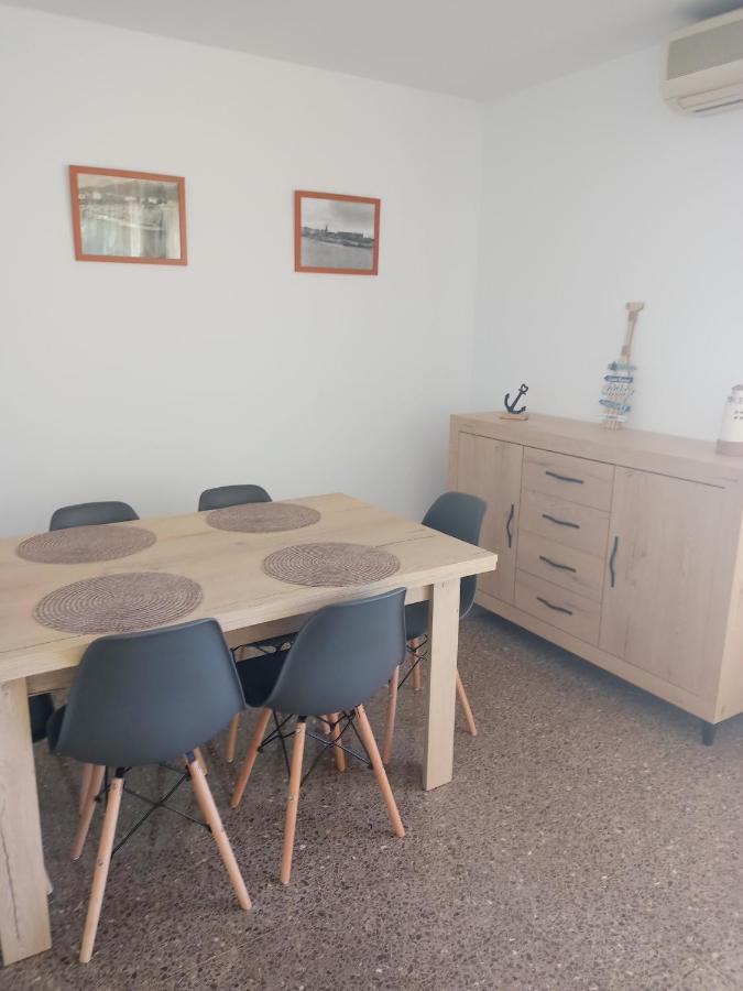 팔라모스 Apartament Edifici Simbat A 150M De La Platja 아파트 외부 사진